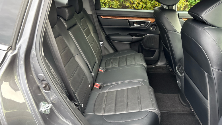 Honda CR-V 2.0 i-MMD Hybrid SR 5dr eCVT Hybrid Estate